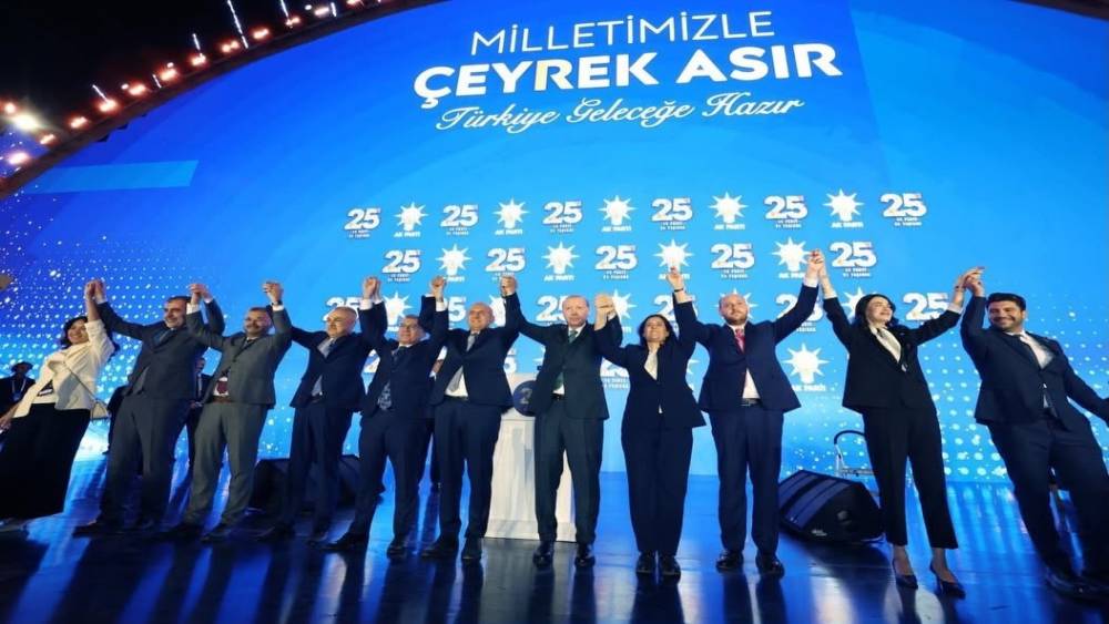 Başkan &Ccedil;er&ccedil;ioğlu: "Milletimiz i&ccedil;in &ccedil;alışmaya devam edeceğiz"
