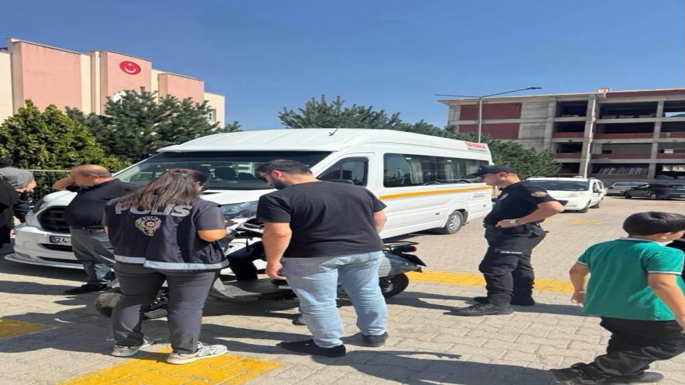 Erzincan&rsquo;da okul &ccedil;evreleri ve servis ara&ccedil;ları denetlendi
