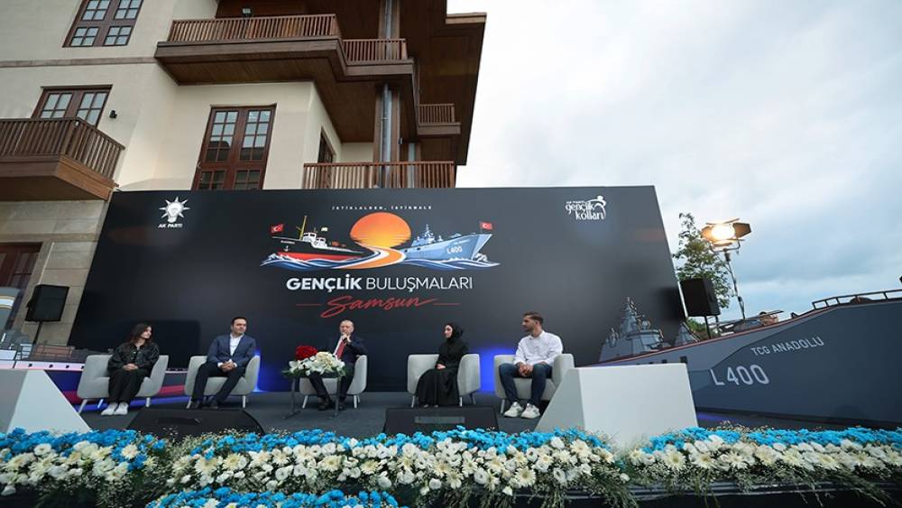 Petek Gen&ccedil;, Cumhurbaşkanı Erdoğan&rsquo;ı ağırladı
