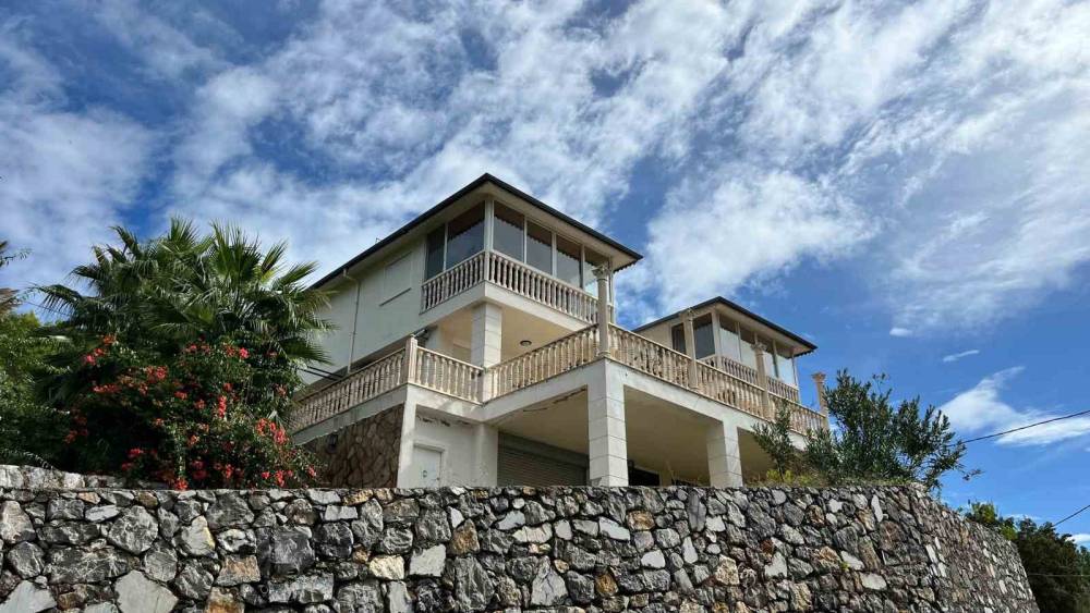 Alanya&rsquo;da Hollandalı yaşlı &ccedil;ift evlerinde &ouml;l&uuml; bulundu
