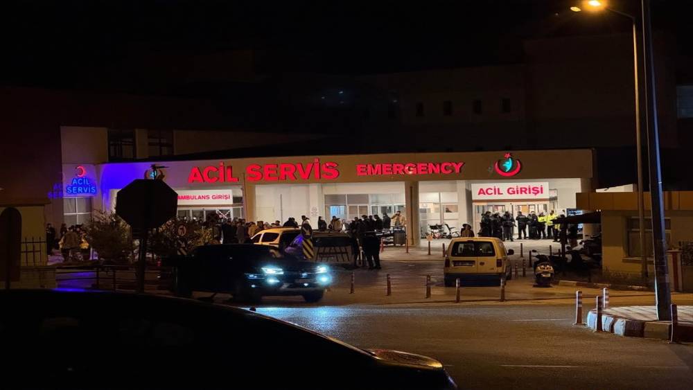 İzmir&rsquo;de fuhuş pazarlığı kanlı bitti
