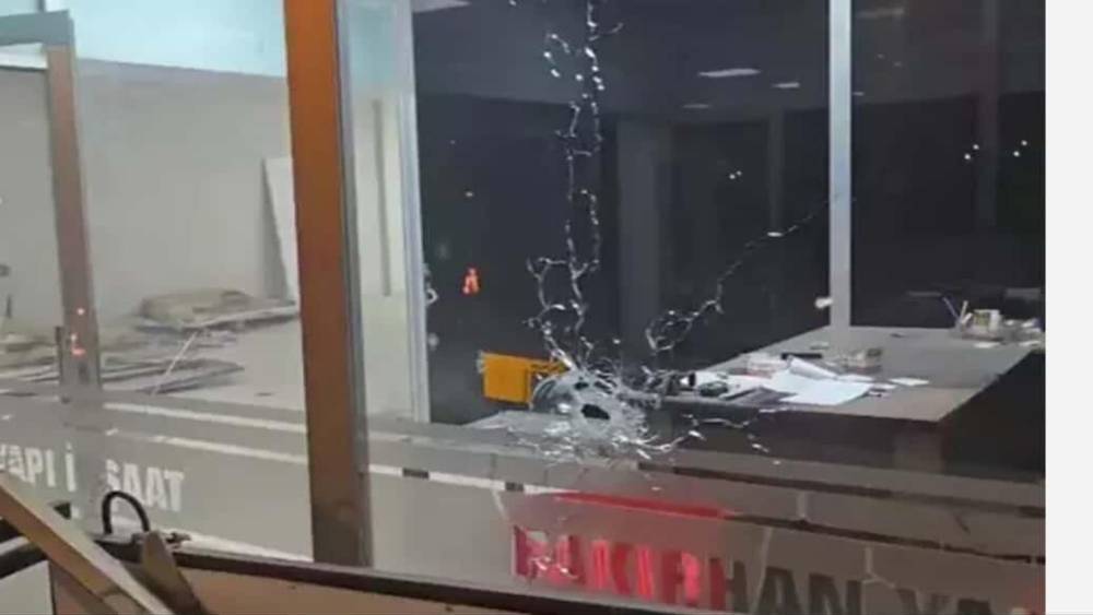 Mardin&rsquo;de iş yerlerine silahlı saldırı
