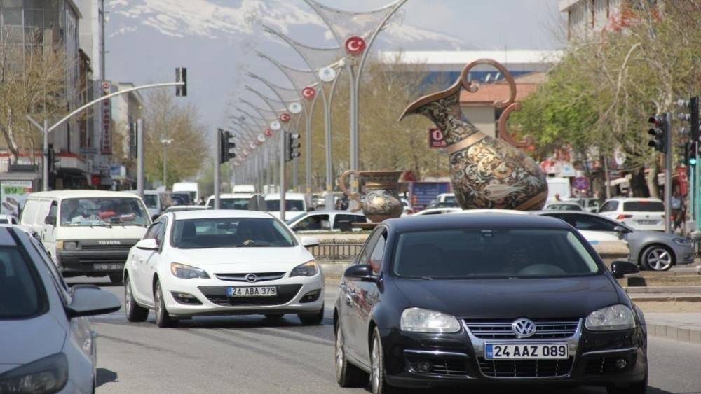 Erzincan&rsquo;da ara&ccedil; sayısı 83 bin 609 oldu
