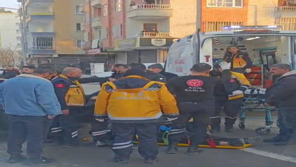 Diyarbakır&rsquo;da trafik kazası: 2 yaralı
