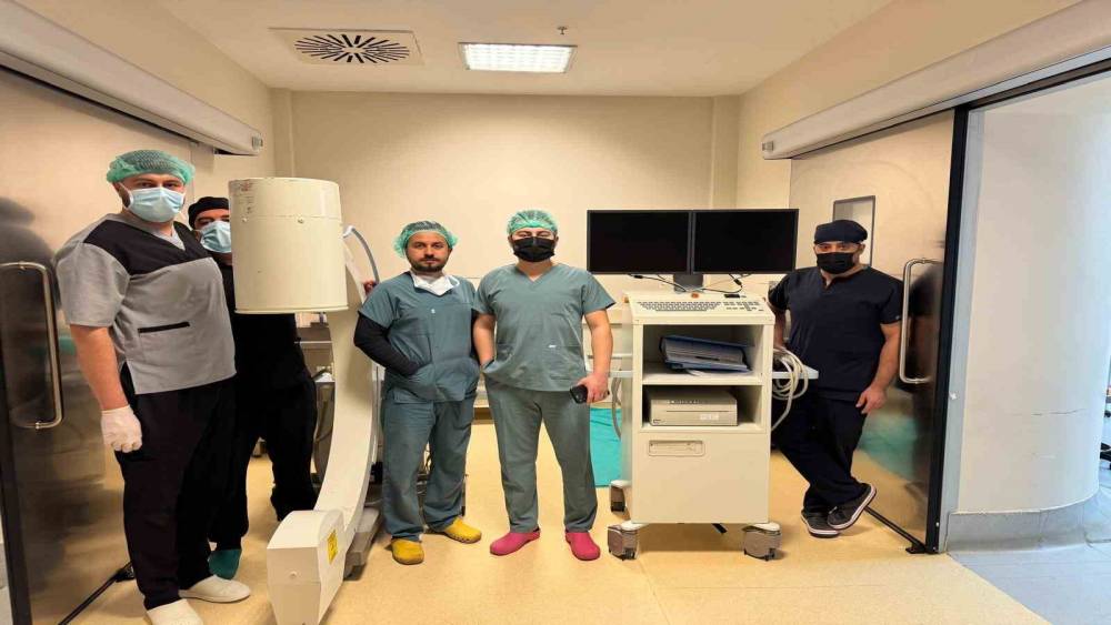 Karako&ccedil;an Devlet Hastanesi&rsquo;nde ortopedi ameliyatları başladı
