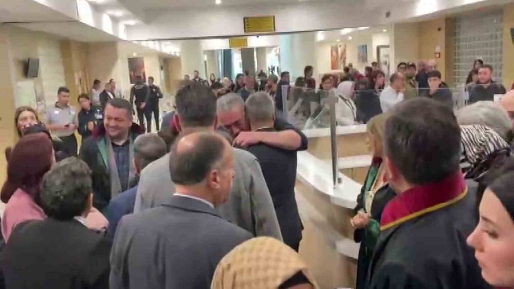 Berkay Şengel&rsquo;e &ccedil;arparak &ouml;ld&uuml;ren sanığın tutukluluk halinin devamına karar verildi
