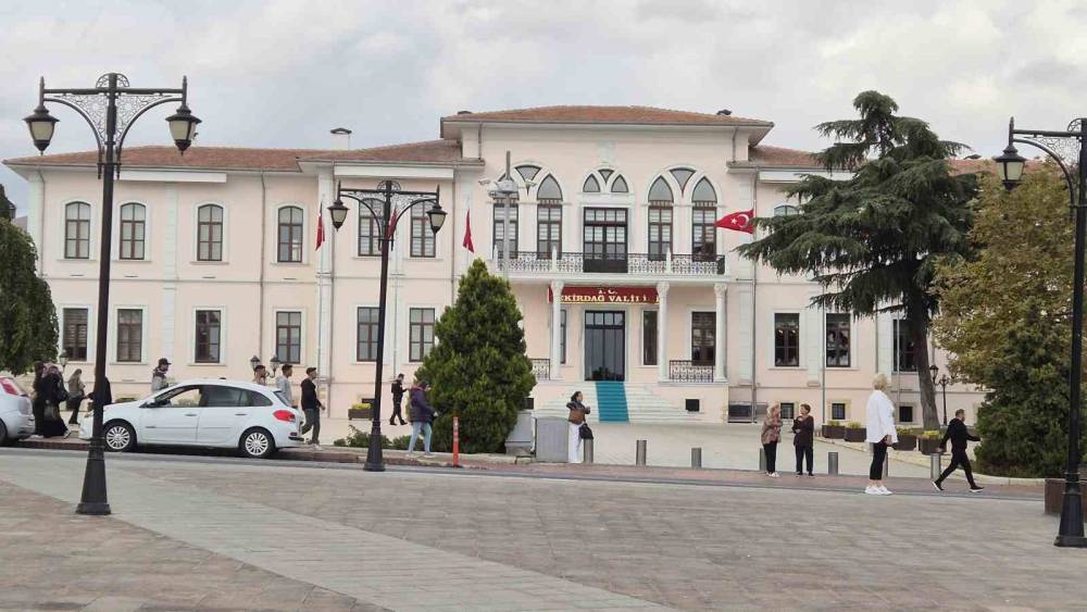 Tekirdağ Valiliği&rsquo;nden, okul saldırısı paylaşımlarına karşı uyarı
