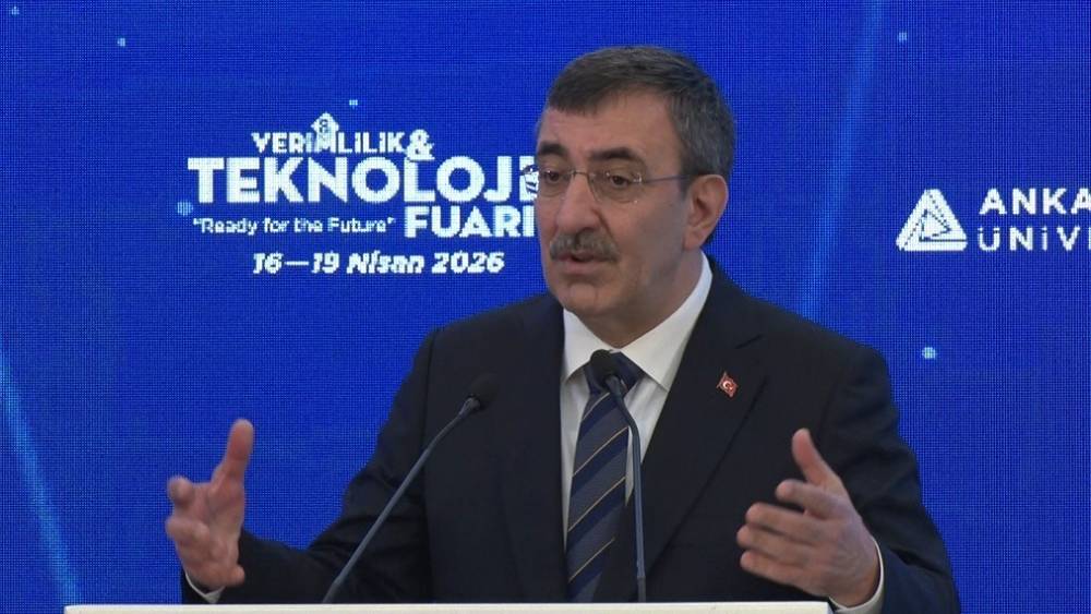Cumhurbaşkanı Yardımcısı Yılmaz: "(Okul saldırıları) Bazı kesimlerin bu t&uuml;r acıları siyasi birtakım rant arayışlarıyla değerlendirmelerini milletimizin vicdanına havale ediyorum"
