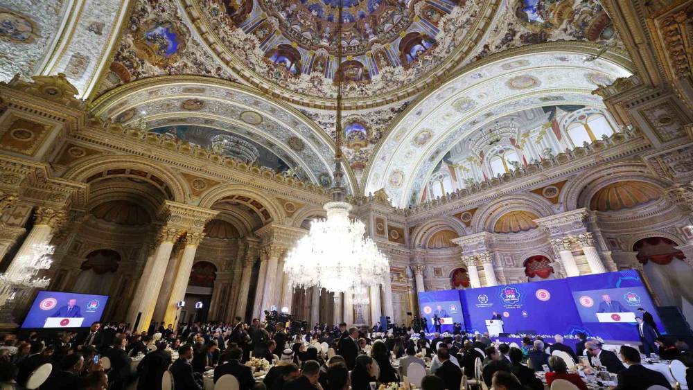 Cumhurbaşkanı Erdoğan: "Diplomasi ve m&uuml;zakerenin yerini f&uuml;ze ve bombaların aldığı b&ouml;yle bir ortamda kimse g&uuml;vende değildir"
