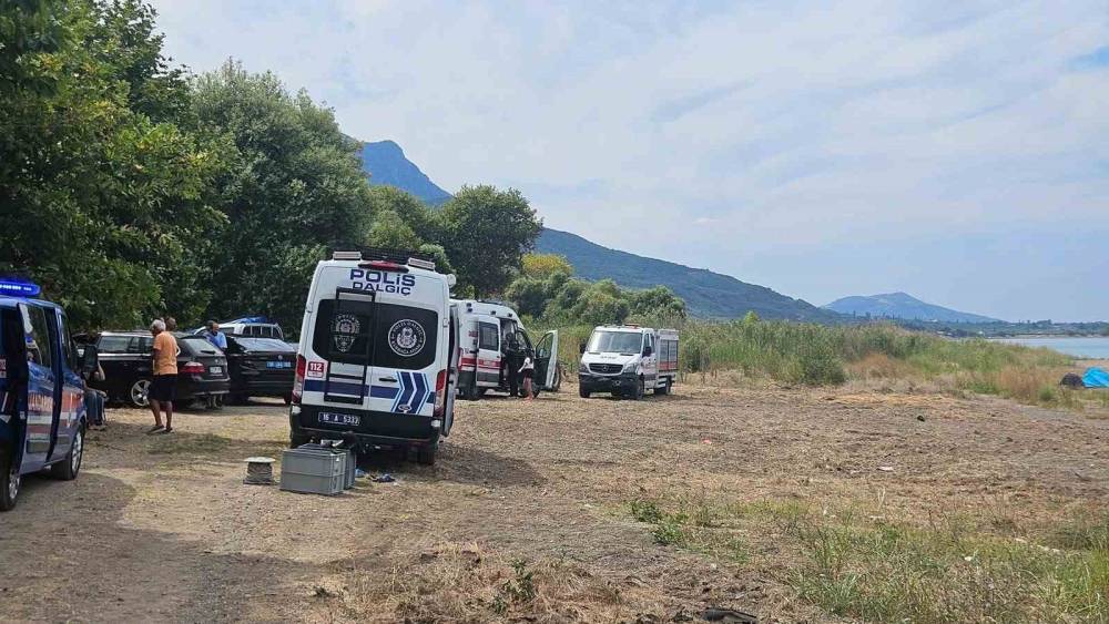 İznik G&ouml;l&uuml;&rsquo;nde engelli gen&ccedil; boğuldu
