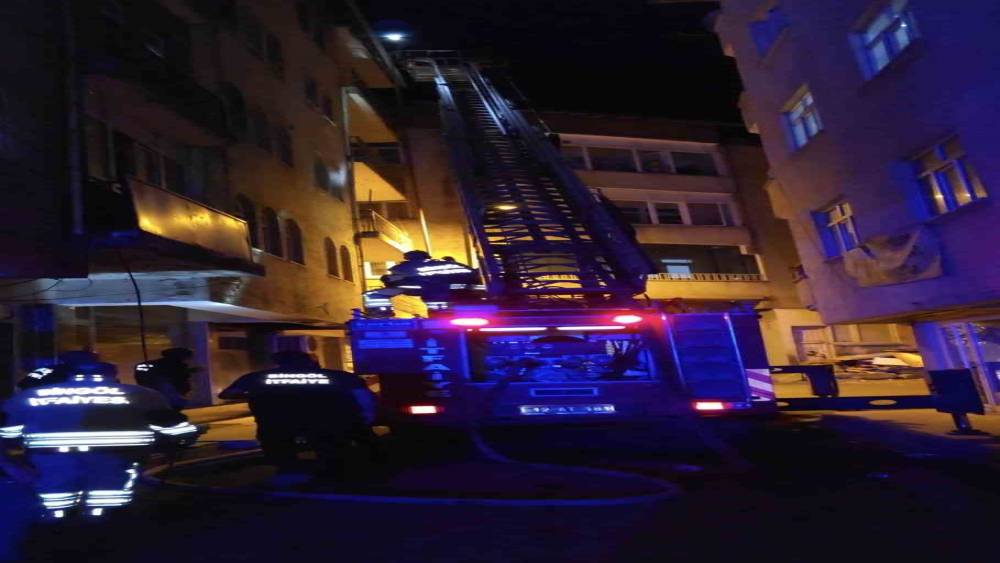 Bing&ouml;l&rsquo;de baca yangını b&uuml;y&uuml;meden s&ouml;nd&uuml;r&uuml;ld&uuml;
