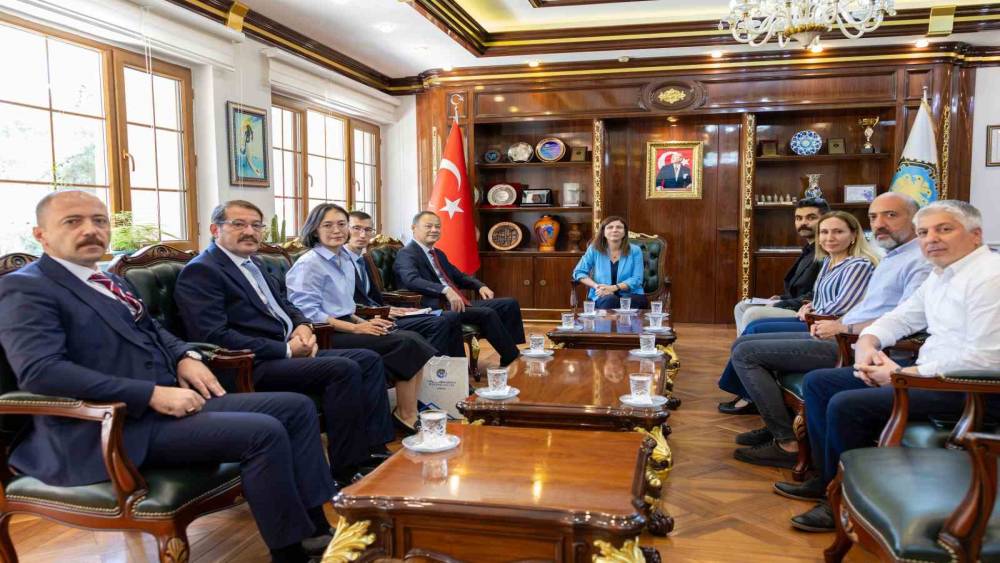 Kırgızistan&rsquo;ın Ankara B&uuml;y&uuml;kel&ccedil;isi&rsquo;nden DBB&rsquo;ye ziyaret

