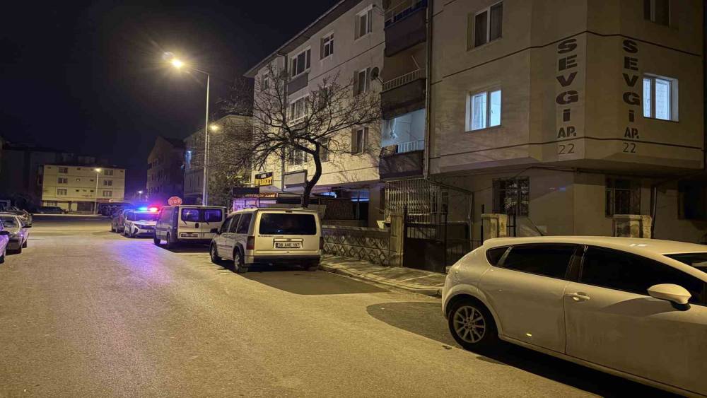 Kayseri&rsquo;de bir şahıs eniştesinin evini kurşunladı