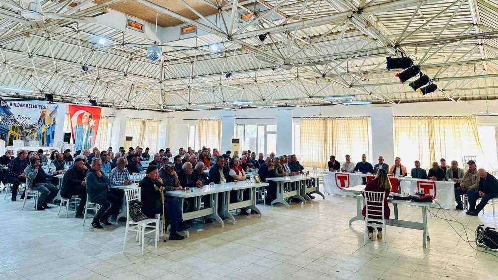 Buldanlı &uuml;z&uuml;m &uuml;reticileri bilgilendirildi
