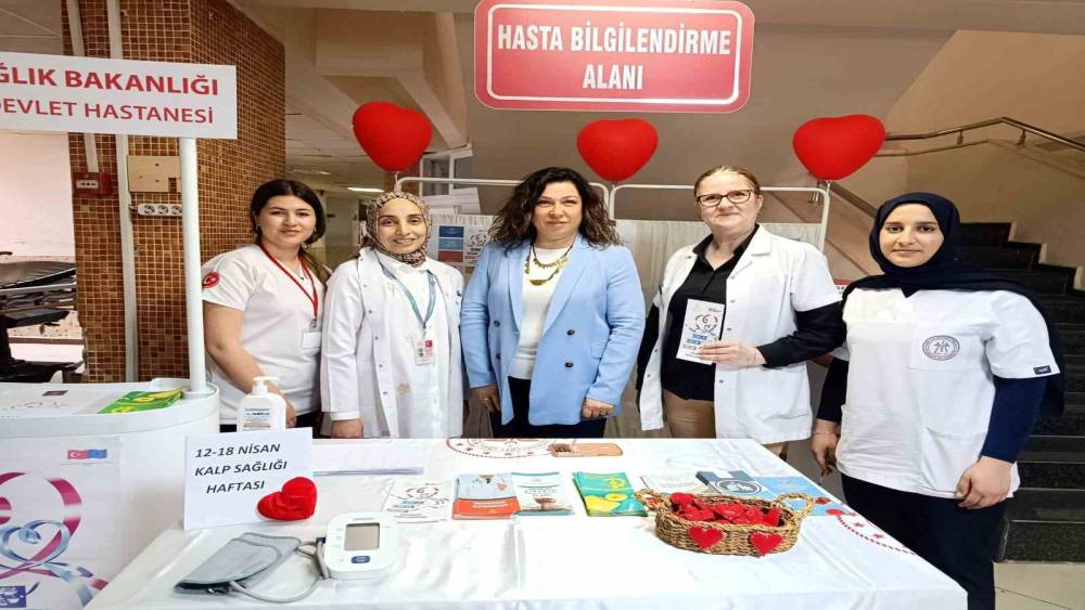 Aydın&rsquo;da Kalp Sağlığı Haftası&rsquo;nda farkındalık standı yoğun ilgi g&ouml;rd&uuml;
