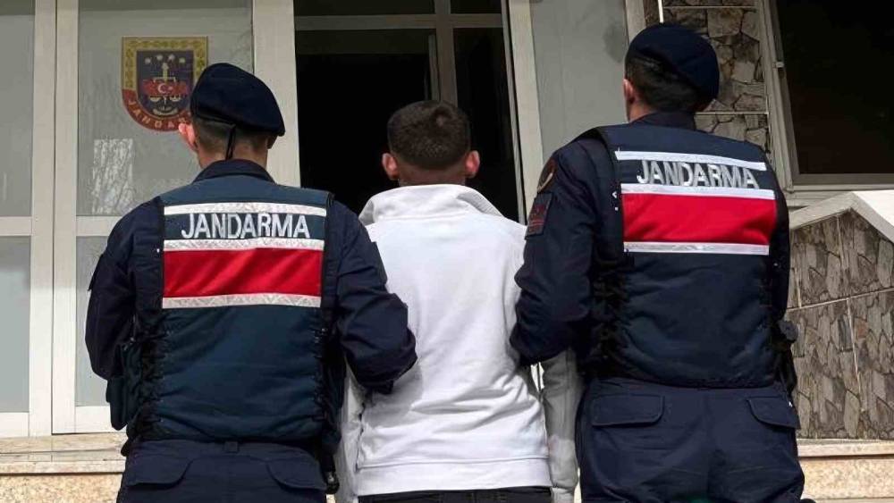 Kırıkkale&rsquo;de 8 yıl hapis cezası bulunan h&uuml;k&uuml;ml&uuml; yakalandı
