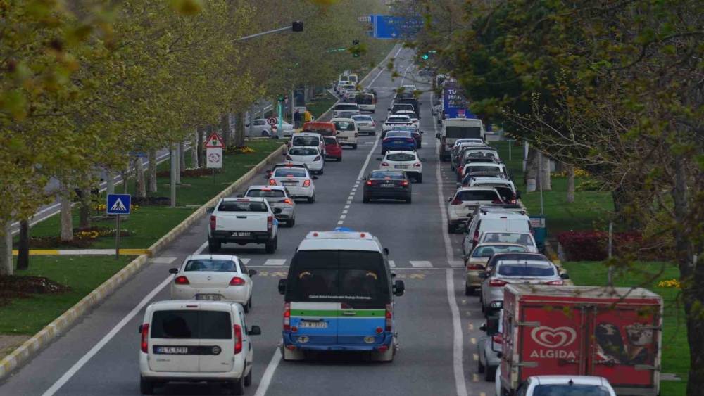 Tekirdağ&rsquo;da motorlu kara taşıtı sayısı 393 bin 597&rsquo;ye ulaştı
