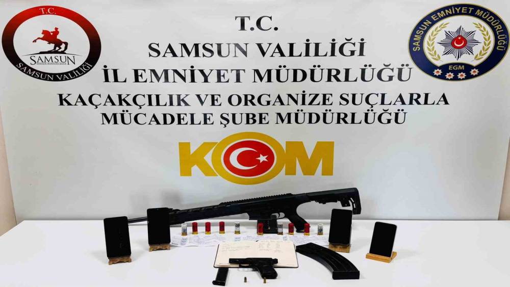 Tefecilik ve dolandırıcılık operasyonu: 4 g&ouml;zaltı
