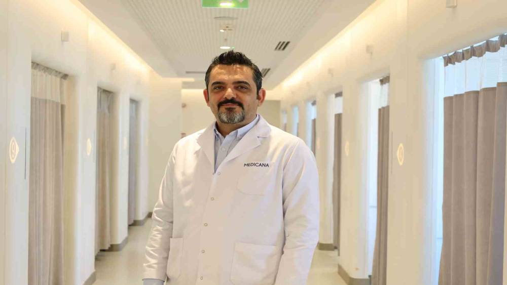 Bel ve boyun fıtığı ağrılarında kesisiz y&ouml;ntemler &ouml;ne &ccedil;ıkıyor

