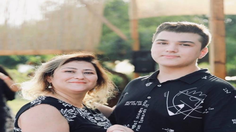 Eşini ve oğlunu &ouml;ld&uuml;ren sanığa verilen 2 kez ağırlaştırılmış m&uuml;ebbet hapis cezası onandı
