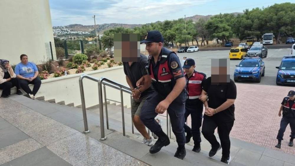 Bodrum&rsquo;da yasadışı bahis operasyonunda g&ouml;zaltına alınan 43 ş&uuml;pheli adliyede
