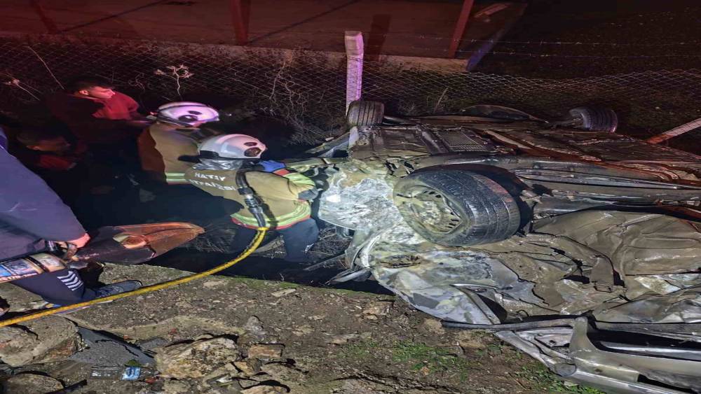 Hatay&rsquo;da trafik kazası: 1 &ouml;l&uuml;, 3 yaralı
