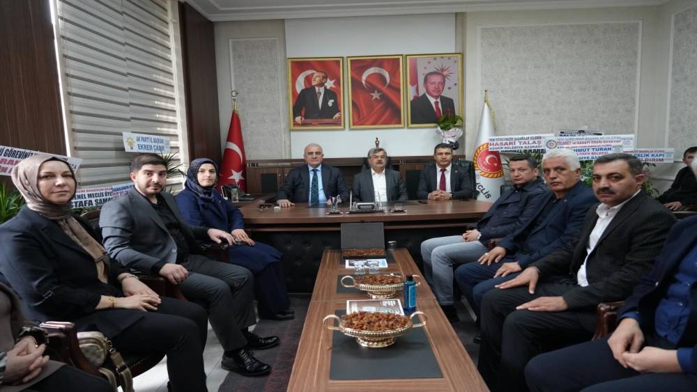 Milletvekili H&uuml;seyin &Ouml;zhan: "&Ouml;nceliğimiz liyakat ve yatırım"
