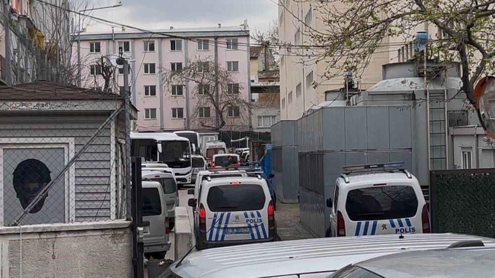 Bursa&rsquo;da r&uuml;şvet ve &ouml;rg&uuml;t soruşturmasında 3 kişi daha tutuklandı
