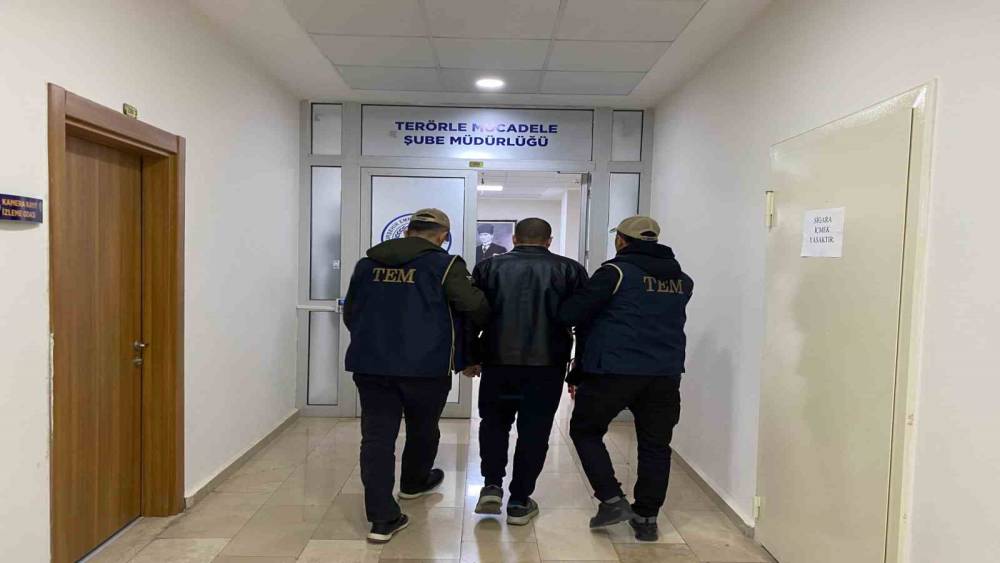 Kırşehir&rsquo;de DEAŞ operasyonu: 7 g&ouml;zaltı
