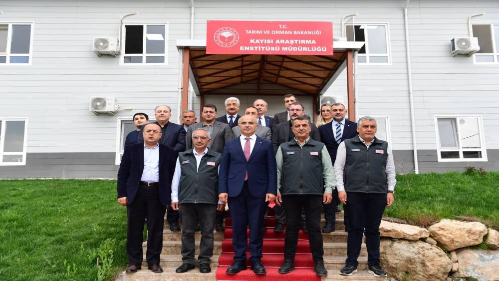 Başkan Er: "Kayısı Enstit&uuml;s&uuml; alanını Malatyalılara nefes olacak bir projeyle a&ccedil;acağız"
