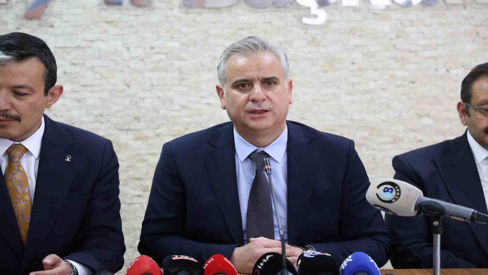 AK Parti Genel Başkan Yardımcısı Yal&ccedil;ın: "Kendi i&ccedil;lerinde kavgaya s&uuml;r&uuml;klenenlerin T&uuml;rkiye&rsquo;ye hi&ccedil;bir fayda vermeyeceğini hepimiz her seferinde g&ouml;r&uuml;yoruz"
