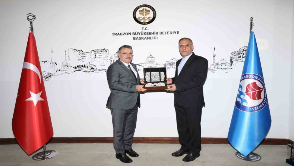 T&uuml;rkiye ile İran arasındaki ticarette Trabzon Limanı&rsquo;nın &ouml;nemi artacak
