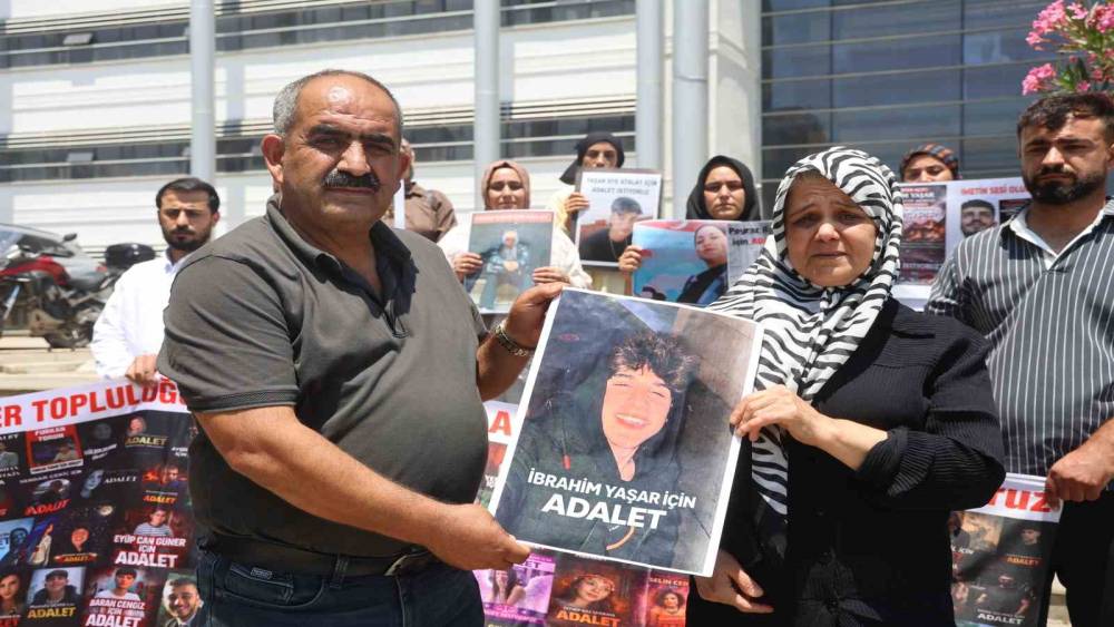 İlk işinin 4.g&uuml;n&uuml;nde İbrahim&rsquo;i diri diri yakan 2 sanık, uyuşturucu madde etkisindeyken şaka yapmak isterken olayı ger&ccedil;ekleştirdiklerinin altına sığınarak beraatlerini istediler
