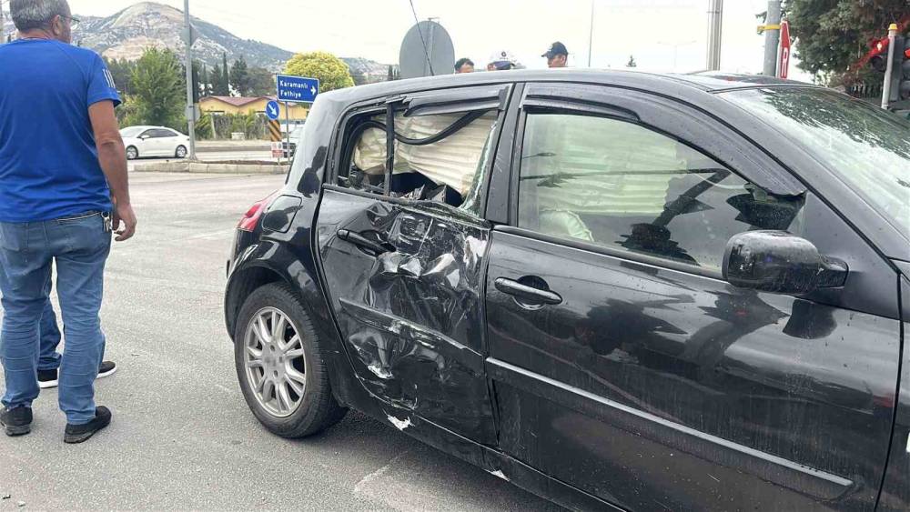 Burdur&rsquo;da otomobille &ccedil;arpışan motosikletin s&uuml;r&uuml;c&uuml;s&uuml; 2 g&uuml;nl&uuml;k yaşam m&uuml;cadelesini kaybetti

