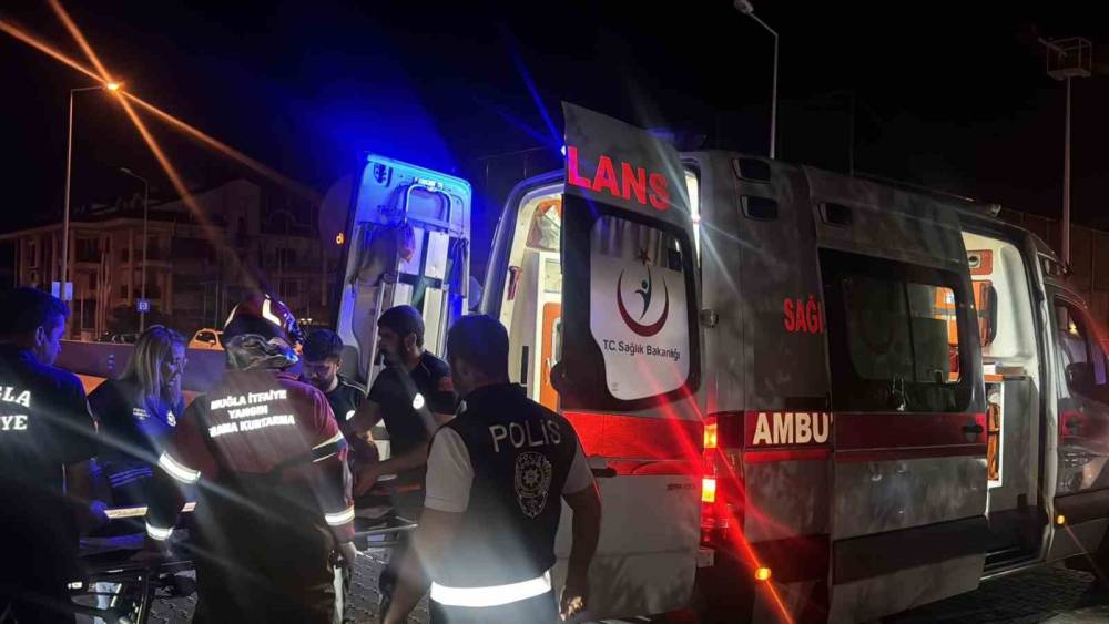 Dereden itfaiye ekiplerince &ccedil;ıkarılıp hastaneye kaldırılan şahsın kimliği araştırılıyor
