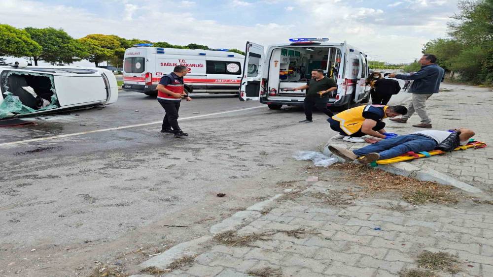 Van&rsquo;da trafik kazası: 4 yaralı
