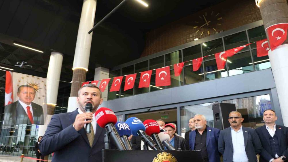 Yenilenen şehirlerarası otob&uuml;s terminali hizmete a&ccedil;ıldı
