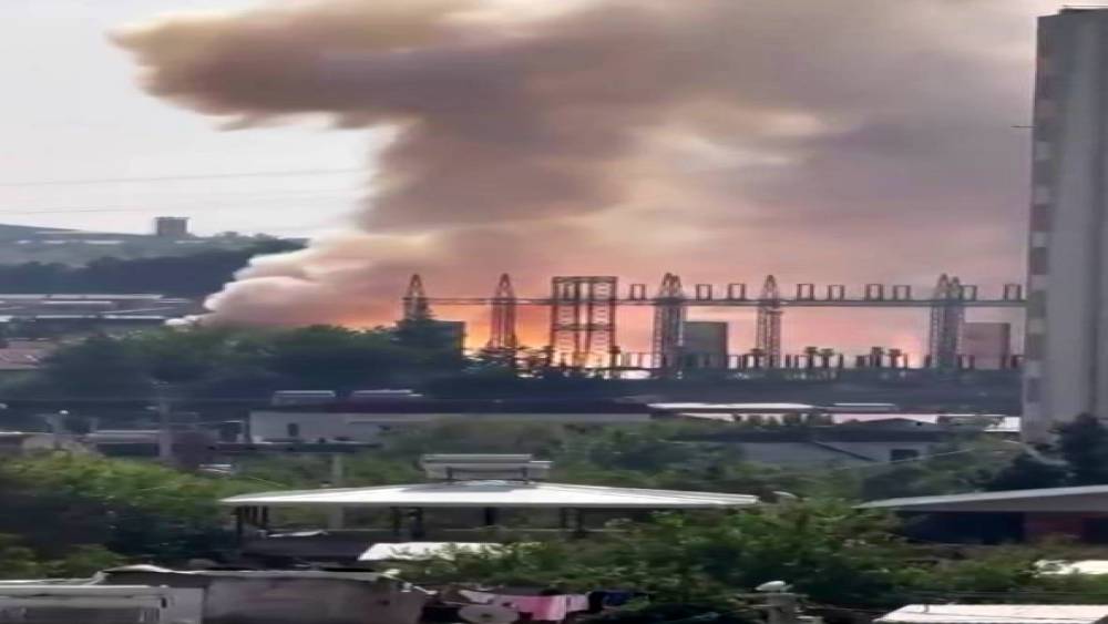 Diyarbakır&rsquo;da trafo bomba gibi patladı
