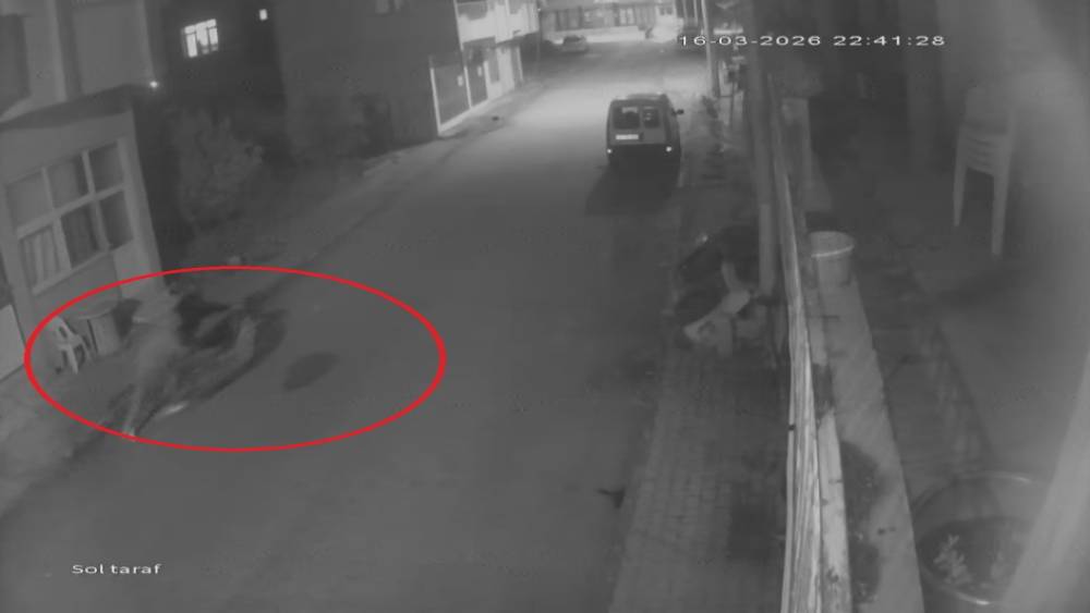 Park halindeki motosikleti &ccedil;aldılar
