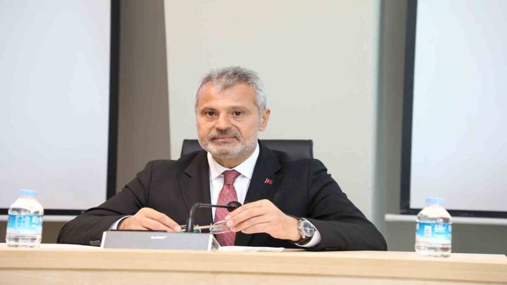 Hatay Büyükşehir Belediye Başkanı Mehmet Öntürk: “Verilen haksız penaltı kararı vicdanları yaraladı”
