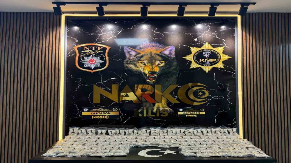 Kilis&rsquo;te 275 bin adet uyuşturucu hap ele ge&ccedil;irildi: 3 tutuklama
