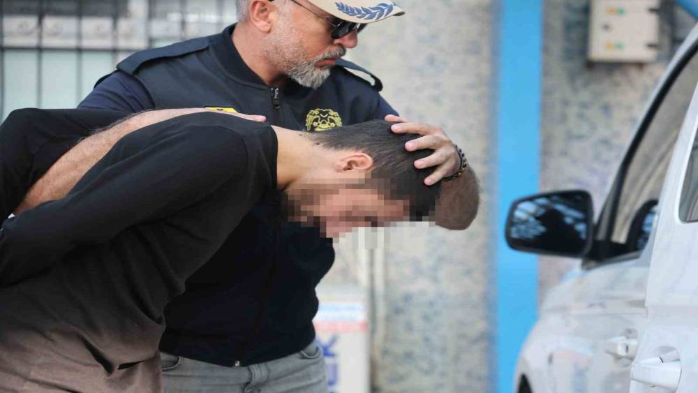 MİT tarafından yakalanan DEAŞ&rsquo;ın s&ouml;zde sorumlusu tutuklandı
