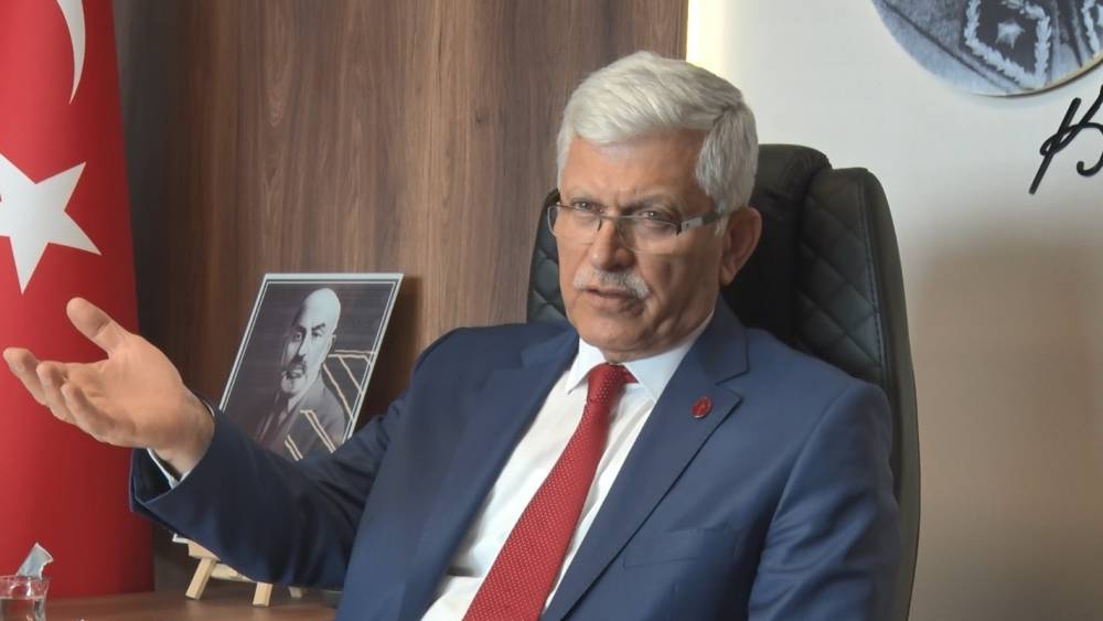 Kuduzla m&uuml;cadelede yaban hayatına y&ouml;nelik aşılama s&uuml;r&uuml;yor: Mihrak sayısı y&uuml;zde 84 azaldı
