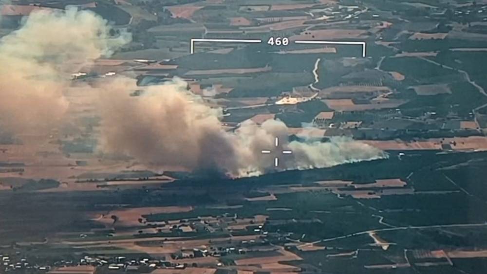 Bursa&rsquo;da tarım arazisinde başlayan yangın ormanlık alana sı&ccedil;radı
