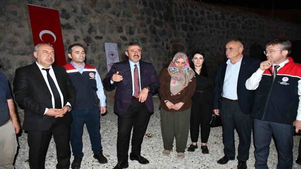 Cizre&rsquo;de kadın &ccedil;ift&ccedil;iye 100 adet k&uuml;&ccedil;&uuml;kbaş hayvan desteği
