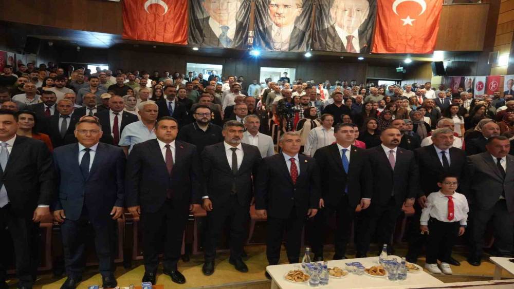 MHP Iğdır İl Başkanlığına mevcut başkan H&uuml;seyin Ateş yeniden se&ccedil;ildi
