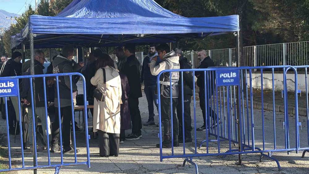 217 yıl hapsi istenen Tanju &Ouml;zcan hakim karşısında: M&uuml;talaaya karşı savunma verecekler
