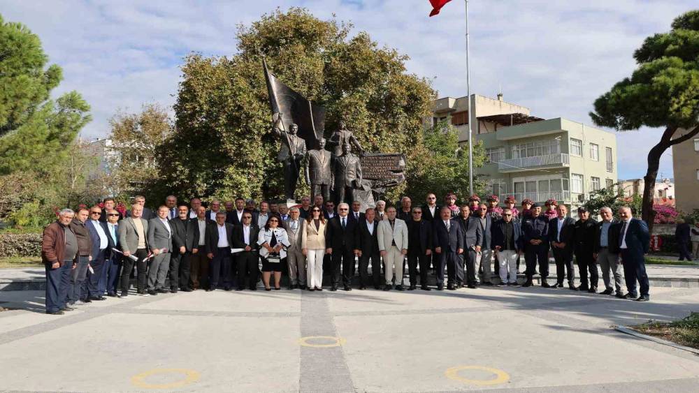 S&ouml;ke&rsquo;de 19 Ekim Muhtarlar G&uuml;n&uuml; t&ouml;renle kutlandı
