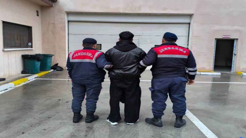 Gaziantep&rsquo;te aranan 2 şahıs yakalandı

