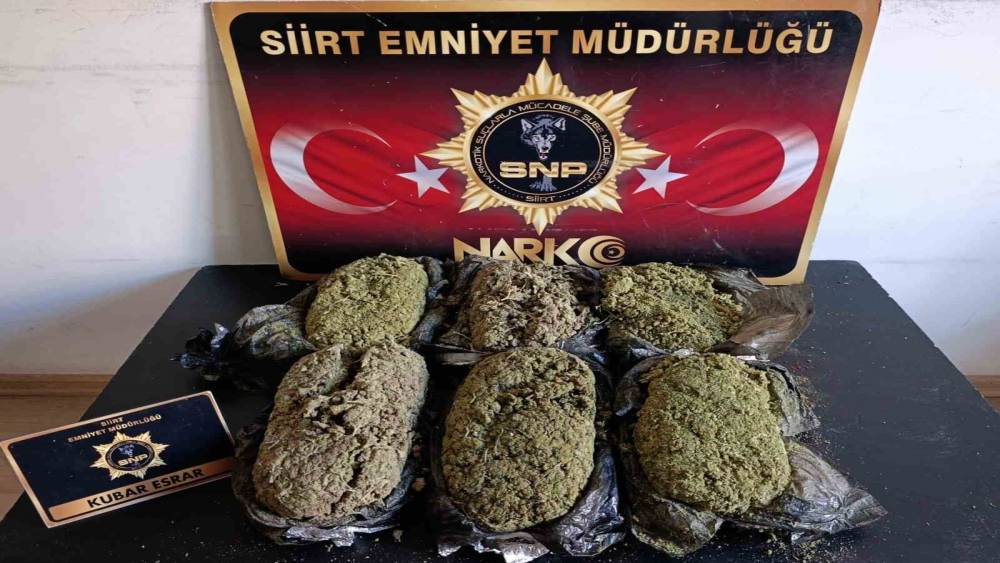 Siirt&rsquo;te 3 kilo esrar ele ge&ccedil;irildi
